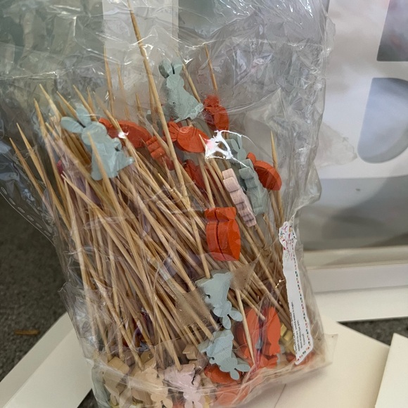 Peter Rabbit Baby Shower Decor Set - Picture 5 of 14